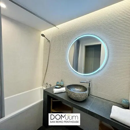 Domuum Holidays - San Remo Penthouse Salou