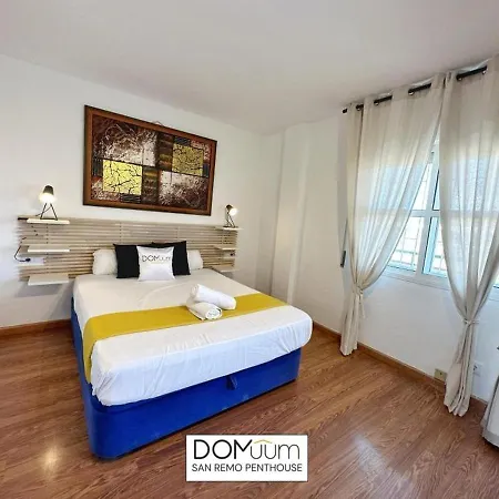 Domuum Holidays - San Remo Penthouse Apartment Salou
