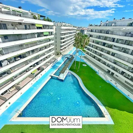 Domuum Holidays - San Remo Penthouse *