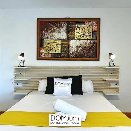 Domuum Holidays - San Remo Penthouse Apartment Salou