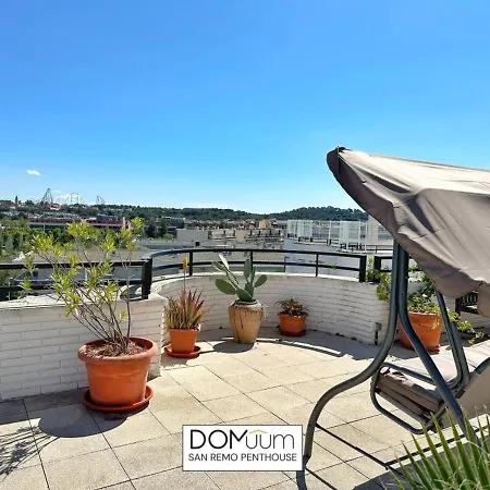 Apartment Domuum Holidays - San Remo Penthouse