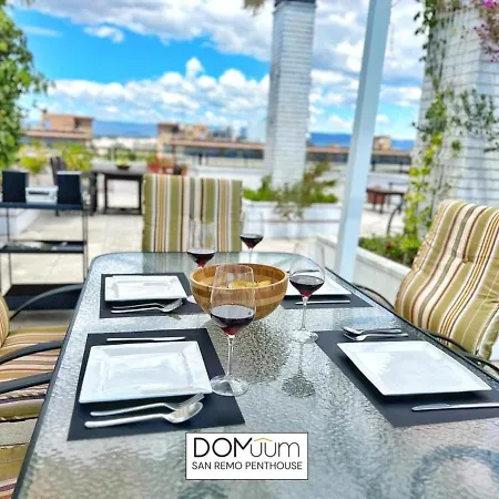 Domuum Holidays - San Remo Penthouse Salou