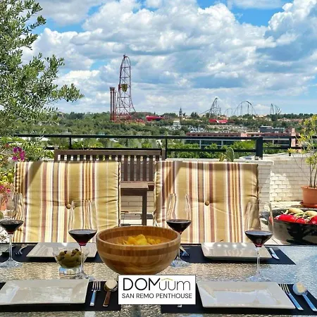 Domuum Holidays - San Remo Penthouse Apartment