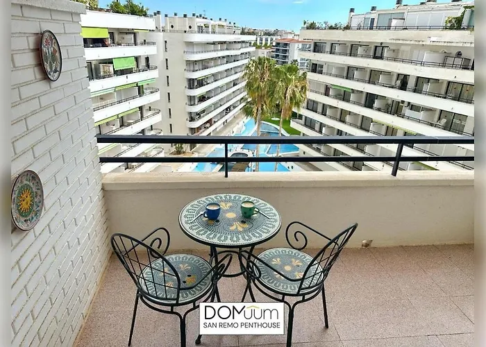 Domuum Holidays - San Remo Penthouse * Salou