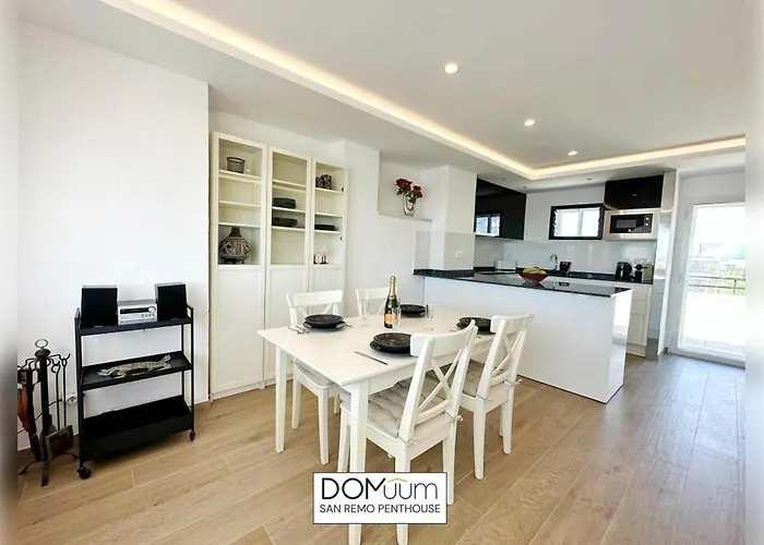 Domuum Holidays - San Remo Penthouse Apartmán Salou